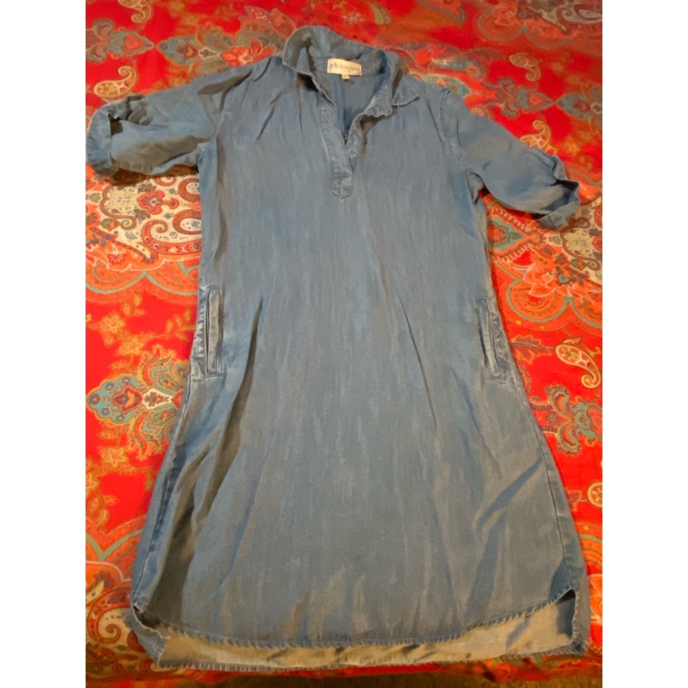 Philosophy Jean dress. Worn once. Excellent condition.